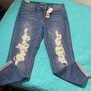 EMPYRE BOYFRIEND DISTRESSED JEANS